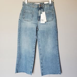 NWT Zara High Rise Wide Leg Cropped Culottes Jeans in light wash Size 6